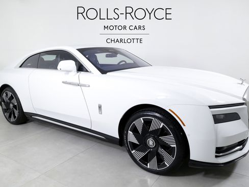 Used 2024 Rolls-Royce Spectre w/ Spectre Launch Package image 5