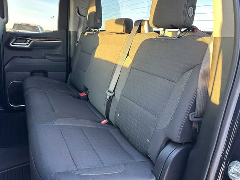 Certified 2025 GMC Sierra 1500 Elevation image 17