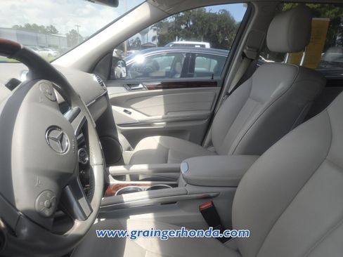 Used 2012 Mercedes-Benz GL 450 4MATIC image 10
