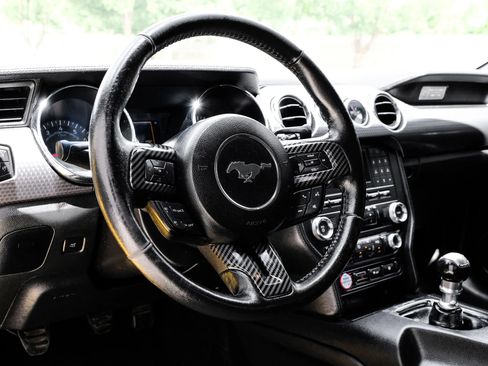 Used 2017 Ford Mustang GT w/ GT Performance Package image 26