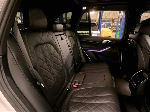 Used 2023 BMW X5 sDrive40i w/ Premium Package image 19