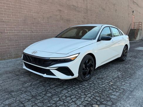 New 2026 Hyundai Elantra Sport FWD image 1