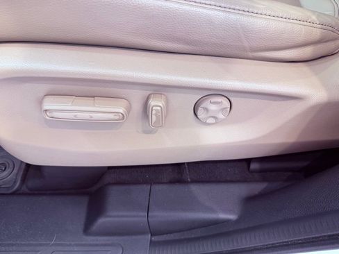 Used 2023 Honda Odyssey EX-L image 21