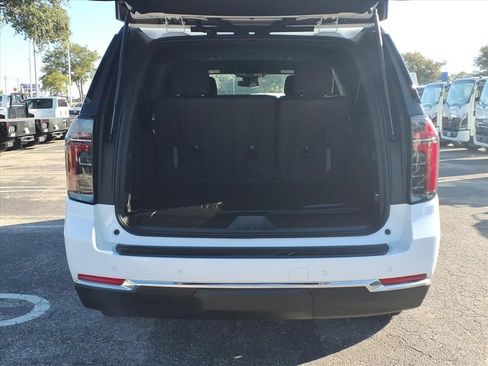New 2026 Chevrolet Suburban LS RWD image 12