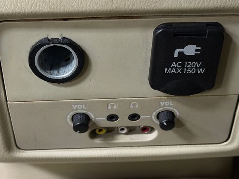 Used 2013 INFINITI JX35 AWD w/ Premium Pkg image 34