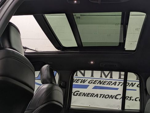 Used 2023 Jeep Grand Cherokee Trailhawk image 5