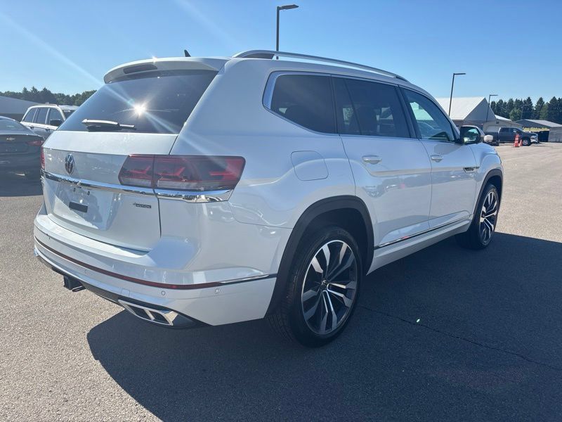 Used 2023 Volkswagen Atlas SEL Premium AWD/4WD image 3