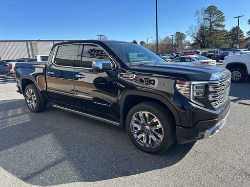 Used 2023 GMC Sierra 1500 Denali w/ Denali Reserve Package image 9