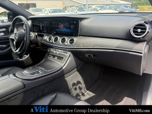 Used 2023 Mercedes-Benz E 350 4MATIC Sedan image 30