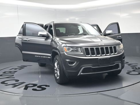 Used 2016 Jeep Grand Cherokee Limited w/ Trailer Tow Group IV AWD/4WD image 23