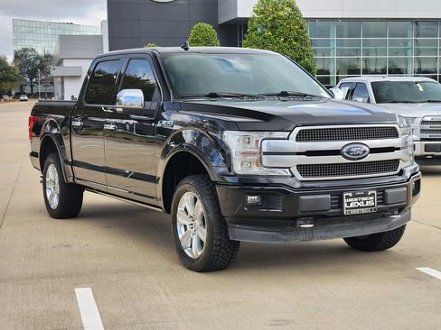 Used 2019 Ford F150 Platinum w/ Equipment Group 701A Luxury image 3
