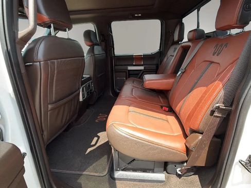 Used 2018 Ford F250 King Ranch w/ King Ranch Ultimate Package AWD/4WD image 21