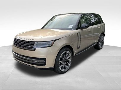 New 2025 Land Rover Range Rover SE