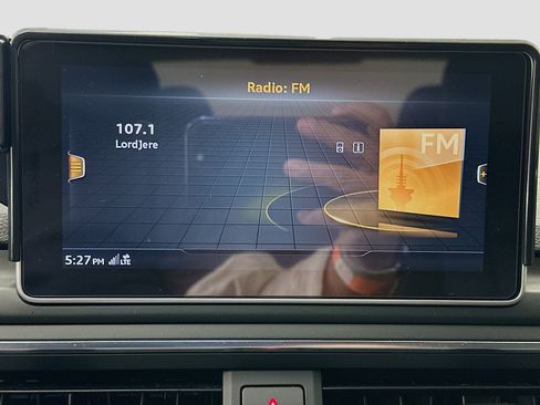 Used 2017 Audi A4 2.0T Premium w/ Audi MMI Navigation Plus image 21