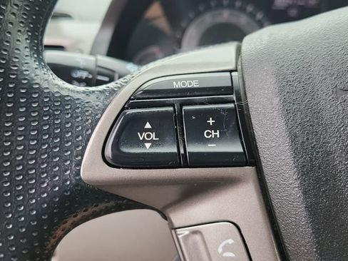 Used 2016 Honda Odyssey SE image 16
