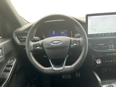 Certified 2024 Ford Escape ST-Line w/ Tech Pack #1 FWD image 18