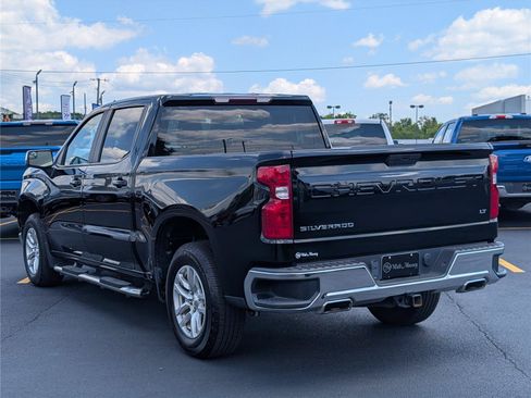 Used 2022 Chevrolet Silverado 1500 LT w/ Z71 Off-Road Package AWD/4WD image 6