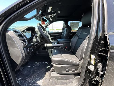 New 2026 RAM 2500 Laramie w/ Night Edition AWD/4WD image 14