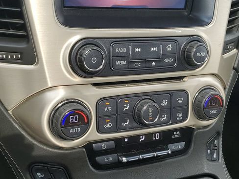 Used 2017 GMC Yukon XL Denali w/ Open Road Package AWD/4WD image 29