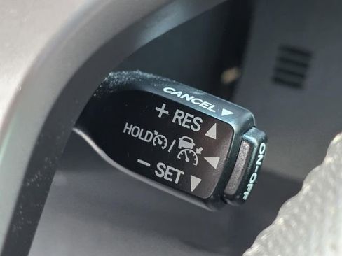 Certified 2020 Toyota Tacoma Limited image 25