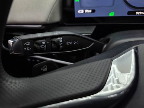Used 2025 Honda Prologue EX image 21