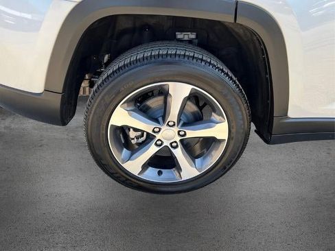 New 2024 Jeep Grand Cherokee Limited 4xe w/ Luxury Tech Group II image 15