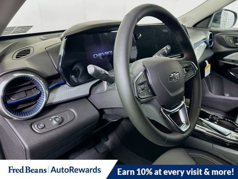 New 2026 Chevrolet Trax LT w/ Driver Confidence Package image 6