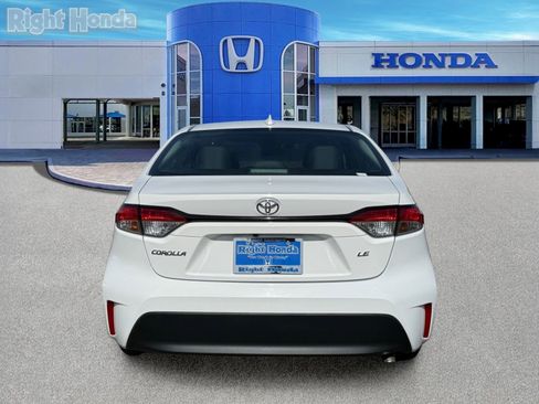 Used 2023 Toyota Corolla LE FWD image 7
