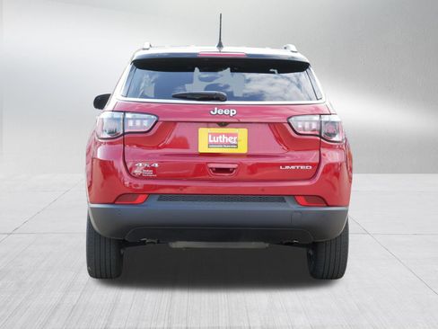 Used 2025 Jeep Compass Limited AWD/4WD image 6