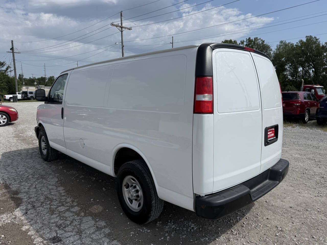 Used 2020 Chevrolet Express 2500 w/ Driver Convenience Package RWD image 5