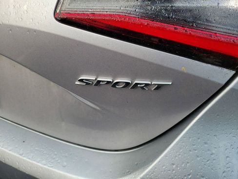 Used 2023 Honda Civic Sport image 14