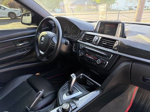 Used 2015 BMW 328i xDrive Sedan AWD/4WD image 18