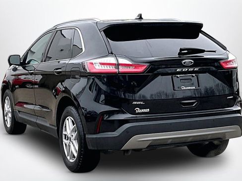 Used 2022 Ford Edge SEL w/ Convenience Package image 4