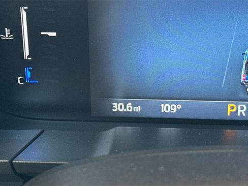 New 2025 Ford Maverick Lobo image 26