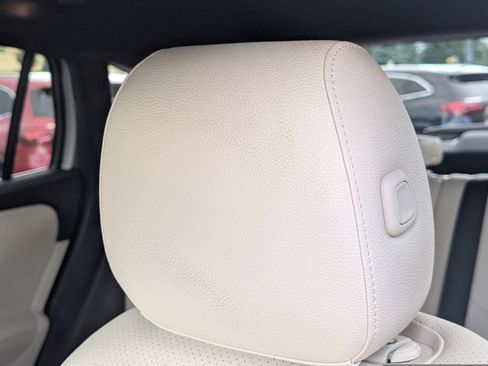 Certified 2021 Mercedes-Benz GLA 250 4MATIC image 13