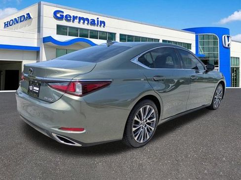 Used 2019 Lexus ES 350 w/ Premium Package FWD image 5