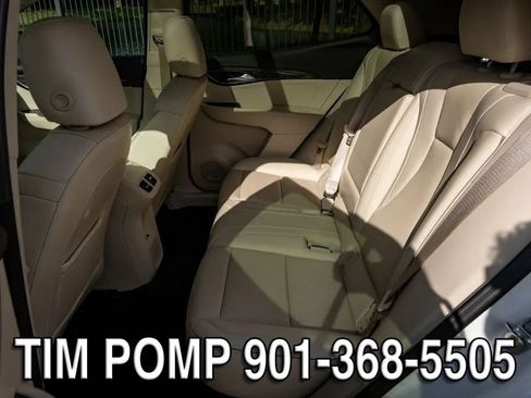 Used 2022 Buick Envision Essence w/ Technology Package I FWD image 13