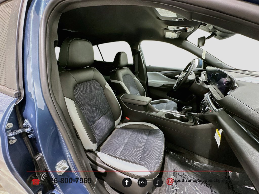 Certified 2025 Buick Envista Preferred w/ Convenience I Package FWD image 26