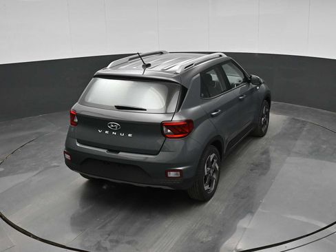 New 2026 Hyundai Venue SEL FWD image 29