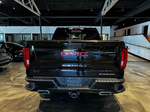 Used 2022 GMC Sierra 1500 Denali w/ Technology Package image 4