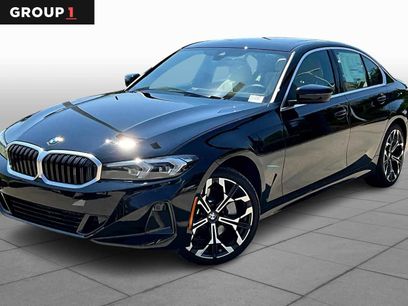 New 2025 BMW 330i Sedan w/ Premium Package