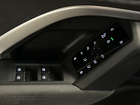 New 2026 Audi SQ5 Premium Plus AWD/4WD image 13
