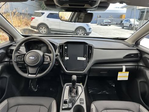 New 2025 Subaru Crosstrek 2.5i Limited w/ Crosstrek Mirror Package image 10