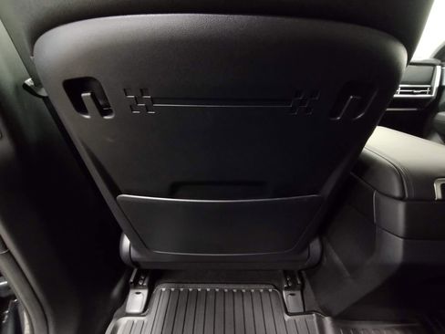 New 2026 Hyundai Santa Fe SE image 32