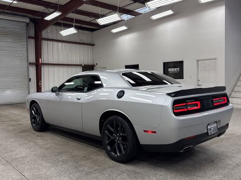 Used 2023 Dodge Challenger SXT w/ Blacktop Package image 10