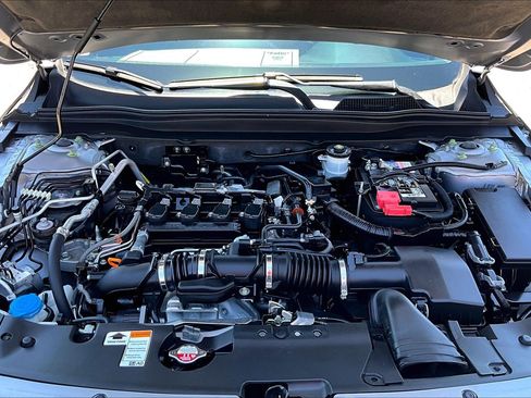 Used 2018 Honda Accord EX-L image 9
