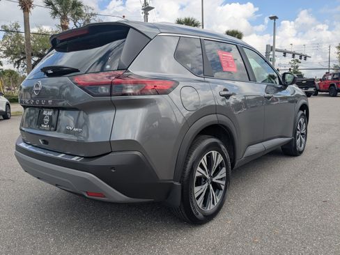 Certified 2023 Nissan Rogue SV w/ SV Premium B Package image 4