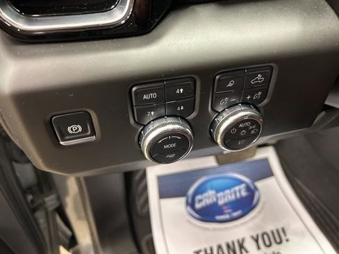 Used 2025 GMC Sierra 3500 Denali Ultimate image 17