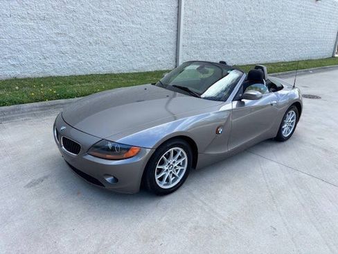 Used 2003 BMW Z4 2.5i RWD image 18
