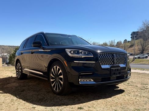 Used 2023 Lincoln Aviator Black Label Grand Touring w/ Class IV Trailer Tow Package image 1